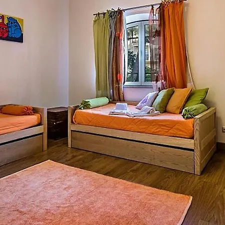Stunning With Pool Apartament *
